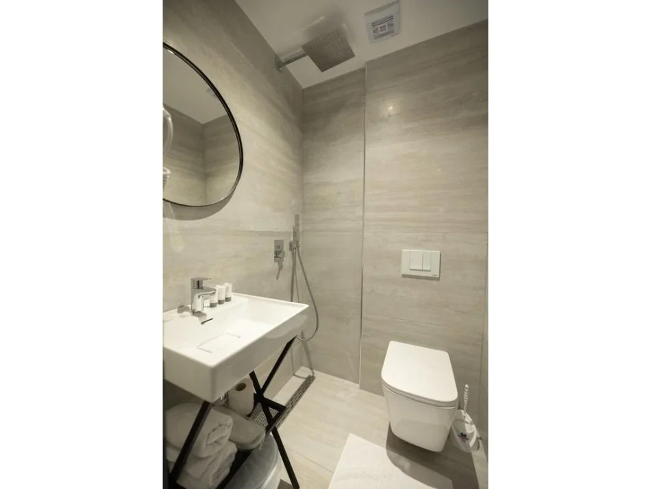 Vlore, shes hotel Kati 2, 410 m² 1.550.000 € (Uji i Ftohte)