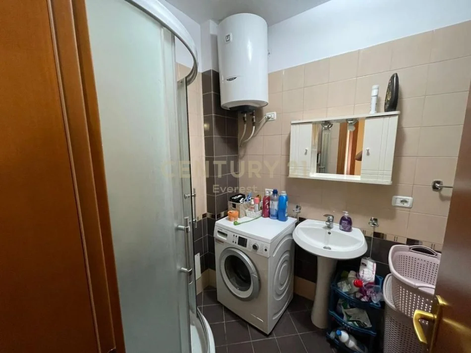 jepet me qera apartament 1+1 Kati 3, 71 m² 600 €