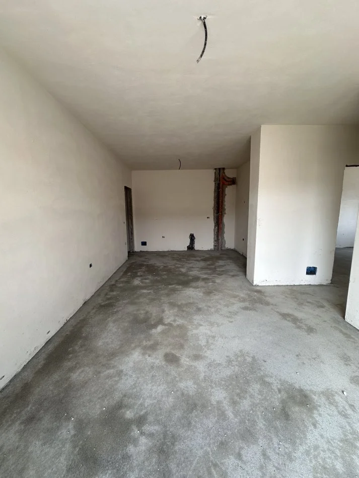 Tirane, shitet apartament 2+1 Kati 8, 97 m² 78.000 € (SHESIM APARTAMENT 2+1 NE KAMEZ!)