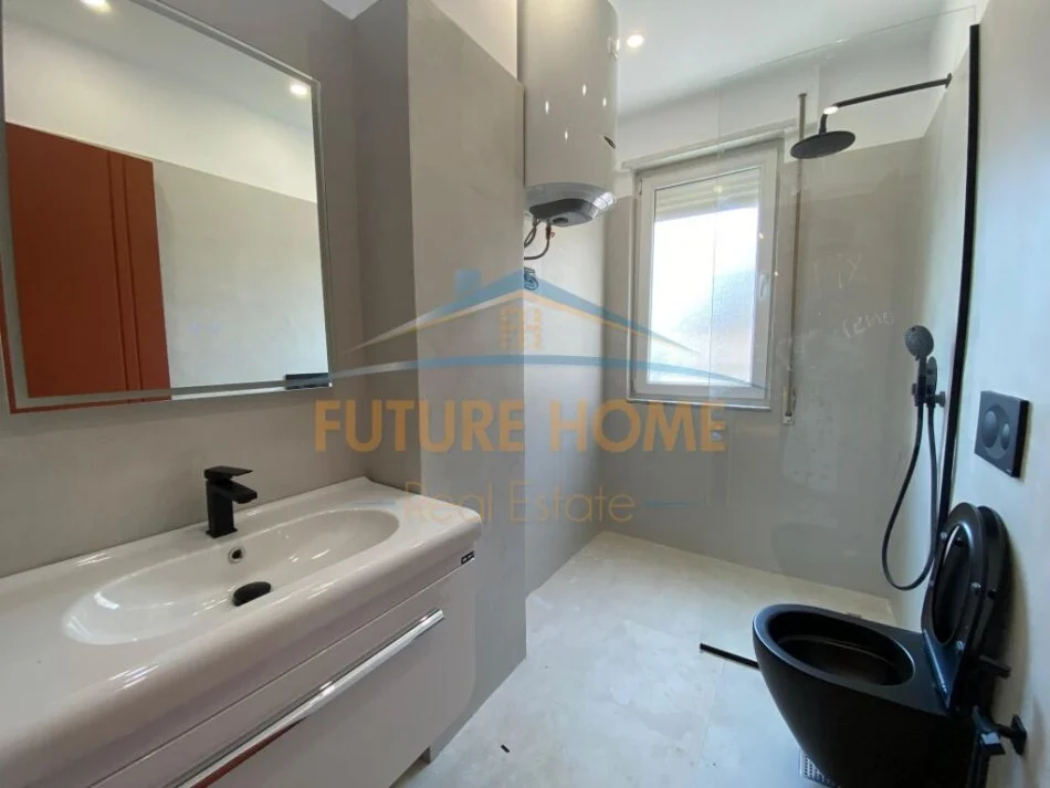 Tirane, shitet apartament 1+1+Ballkon Kati 5, 66 m² 155.000 € (Medar shtylla)