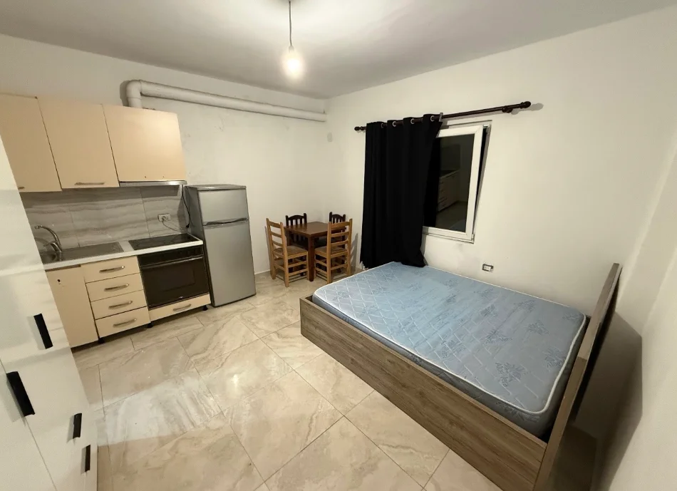 Tirane, jap me qera garsonier 1+1 Kati 1, 40 m² 260 € (Selaudin Zorba)