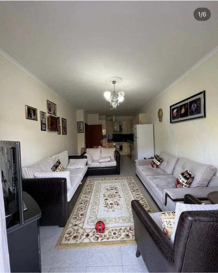 Tirane, jepet me qera 2+1+Ballkon Kati 3, 100 m² 370 € (Muhamed deliu)