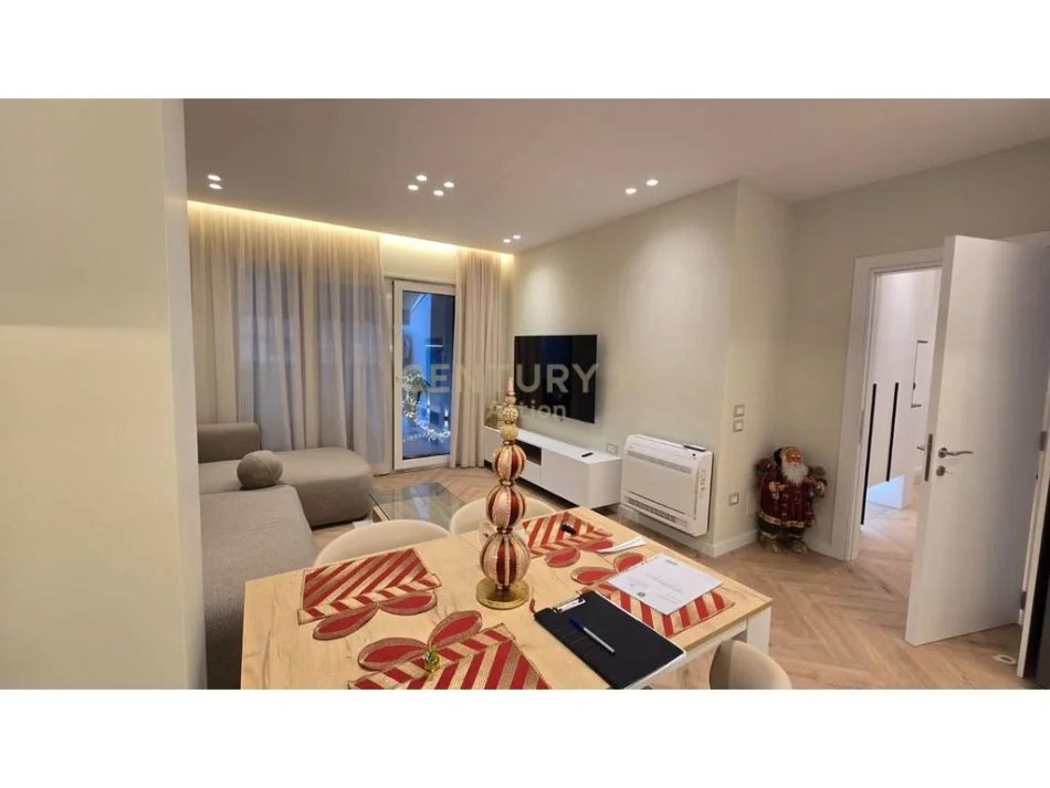 Tirane, jepet me qera apartament 2+1+Aneks+Ballkon Kati 6, 105 m² 2.000 € (Lincoln Center Tirana)