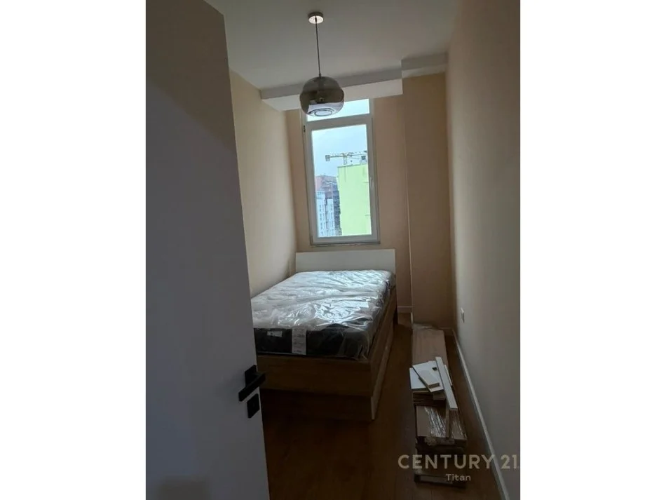 Tirane, jepet me qera apartament 2+1 Kati 6, 95 m² 600 € 