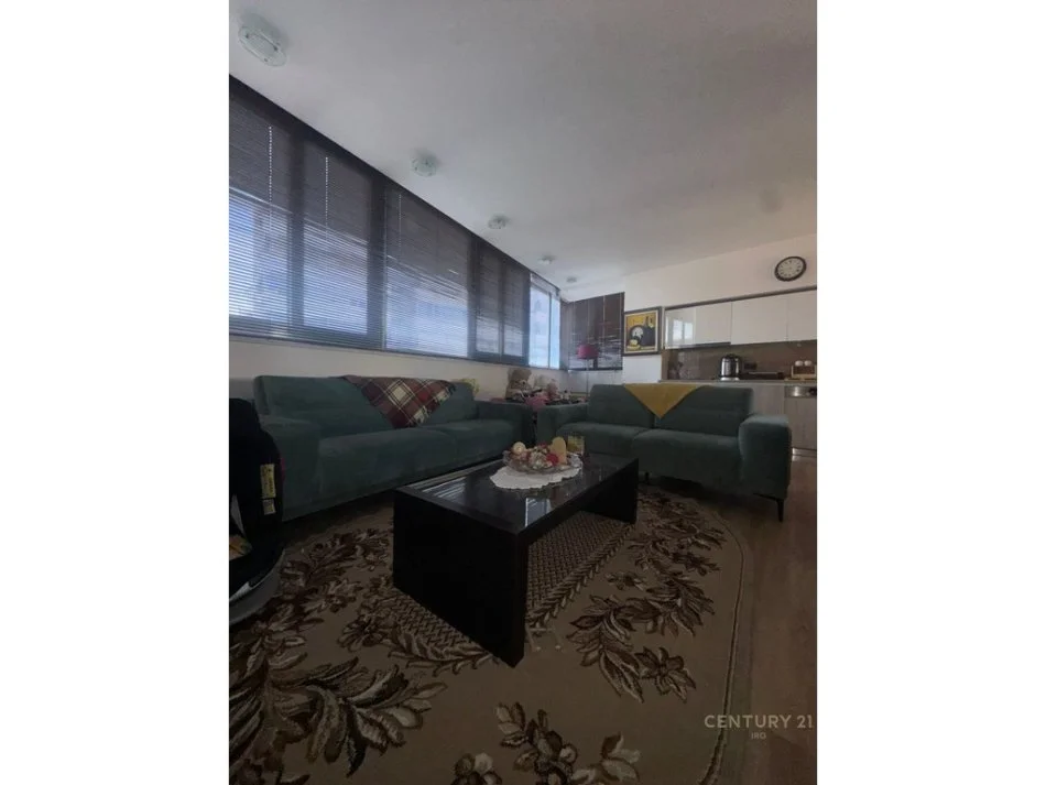 Tirane, shes apartament duplex 2+1+Aneks+Ballkon Kati 4, 130 m² 
