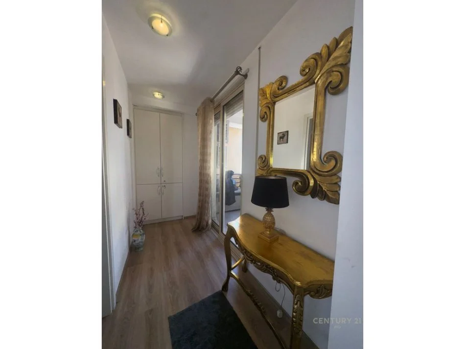 Tirane, shes apartament duplex 2+1+Aneks+Ballkon Kati 4, 130 m² 