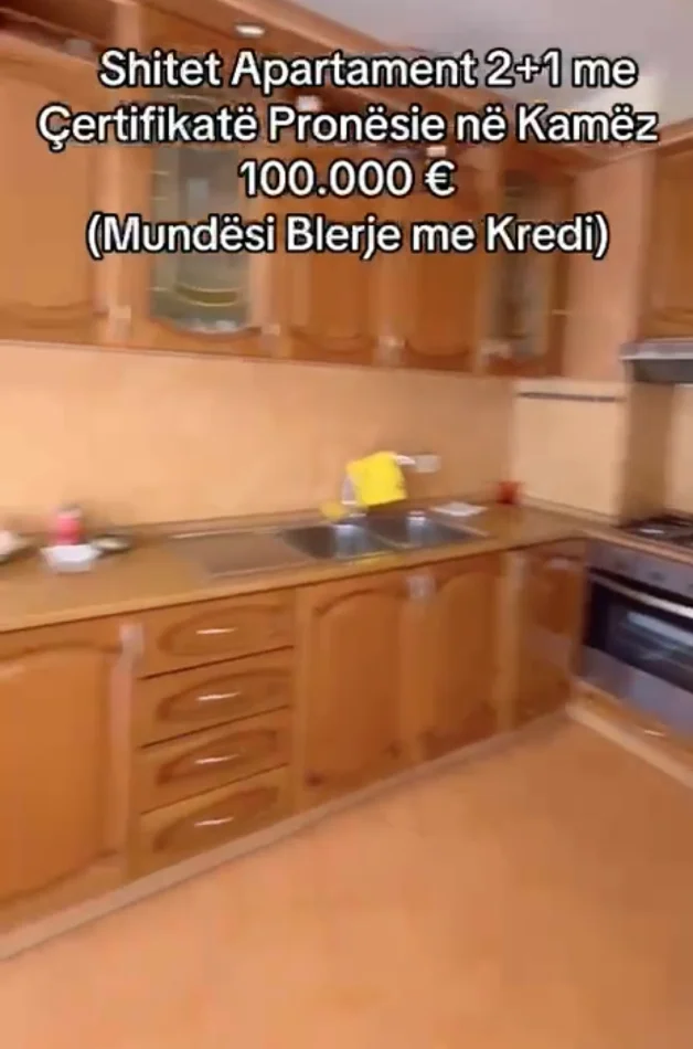 Tirane, shitet apartament 2+1+Ballkon Kati 4, 102 m² 100.000 € (Bulevardi Nënë tereza)