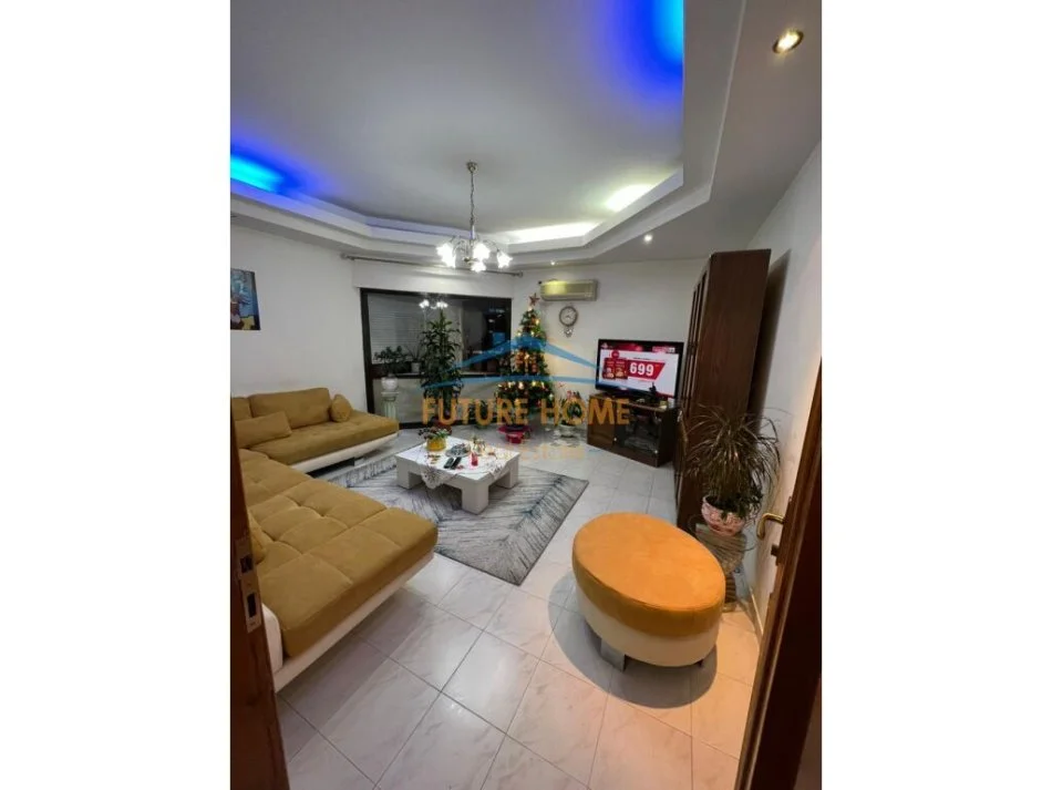 Tirane, shitet apartament 2+1 Kati 6, 112 m² 165.000 € (Brryli)