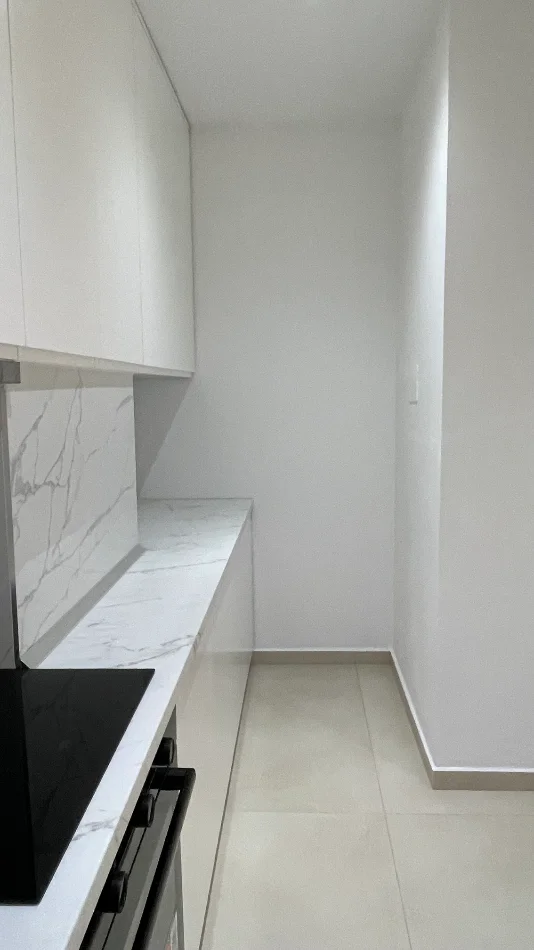 Tirane, jap me qera apartament 2+1+Ballkon Kati 5, 120 m² 800 € (Rruga kavajes)
