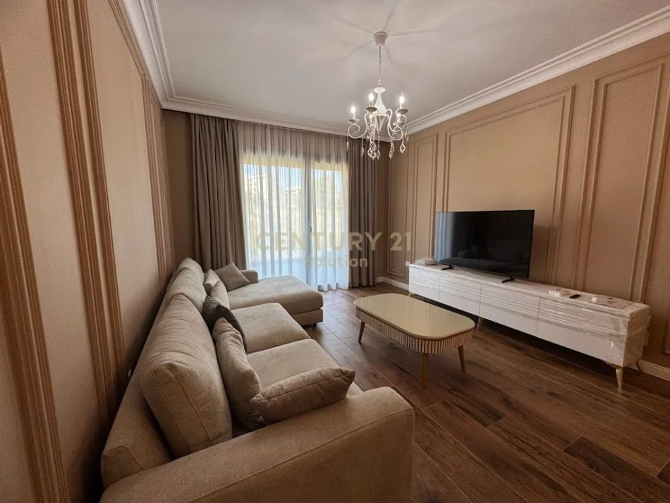 Tirane, jepet me qera apartament 2+1+Aneks+Ballkon Kati 1, 104 m² 1.200 € 