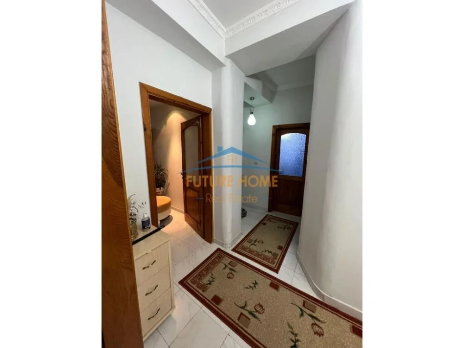 Tirane, shitet apartament 2+1 Kati 6, 112 m² 165.000 € (Brryli)
