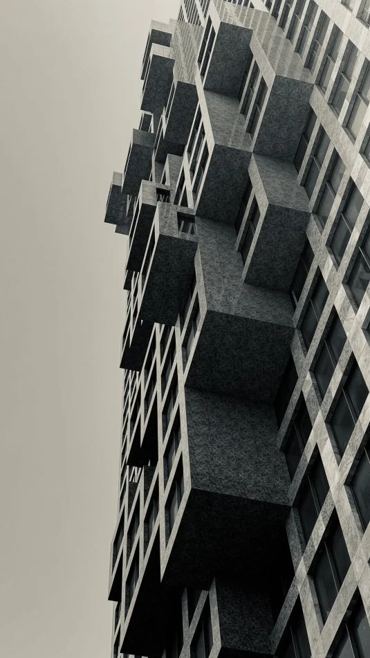 Tirane, jepet me qera zyre , 676 m² 16.000 € (Downtown One)