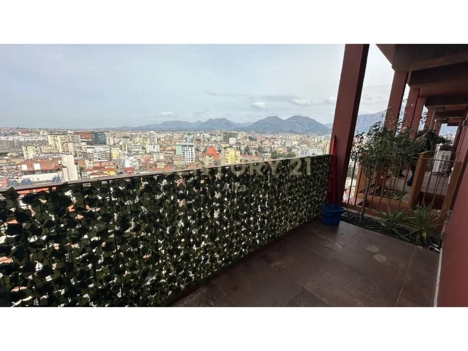 Tirane, jepet me qera apartament 3+1+Aneks+Ballkon Kati 14, 140 m² (Garden Building)