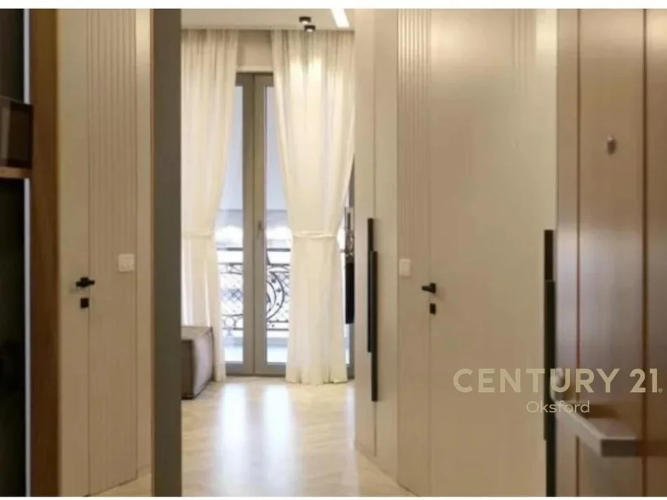 Tirane, jepet me qera apartament 1+1 Kati 6, 77 m² 1.000 € 