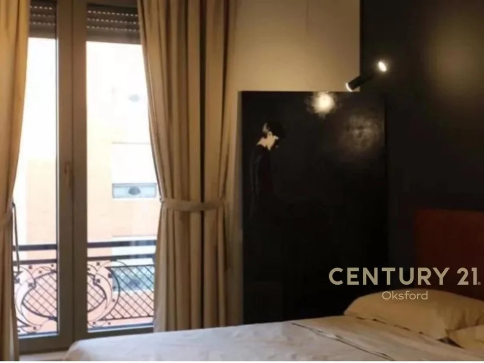 Tirane, jepet me qera apartament 1+1 Kati 6, 77 m² 1.000 € 