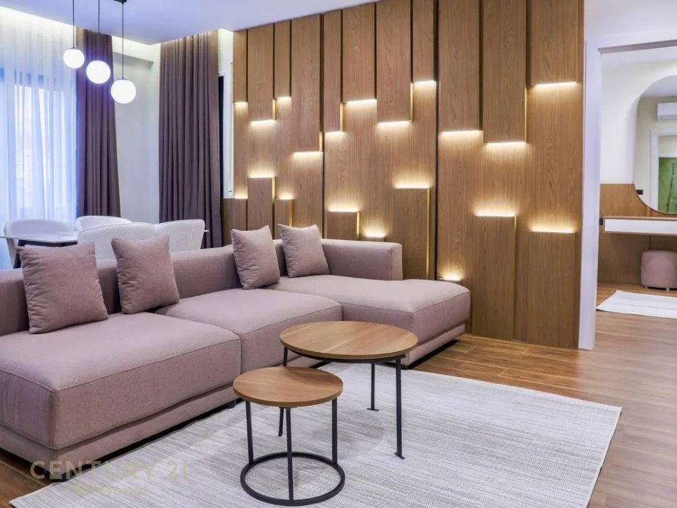 Tirane, jepet me qera apartament 2+1+Aneks+Ballkon Kati 5, 85 m² 1.500 € 