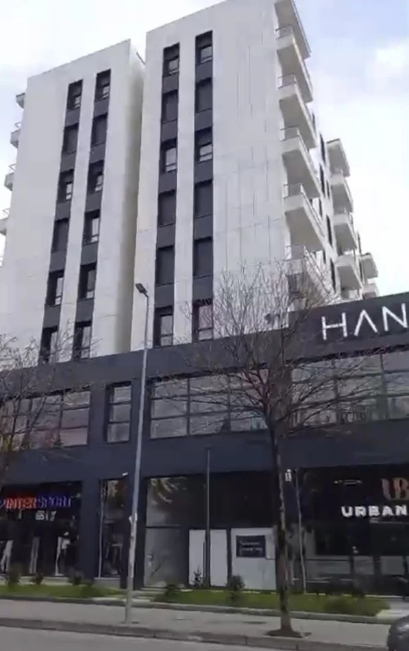 Tirane, shitet apartament 2+1 Kati 7, 97 m² 155.000 € (Xhanfize Keko)