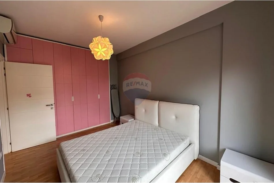 Tirane, shitet apartament 2+1 , 112 m² 280.000 € 