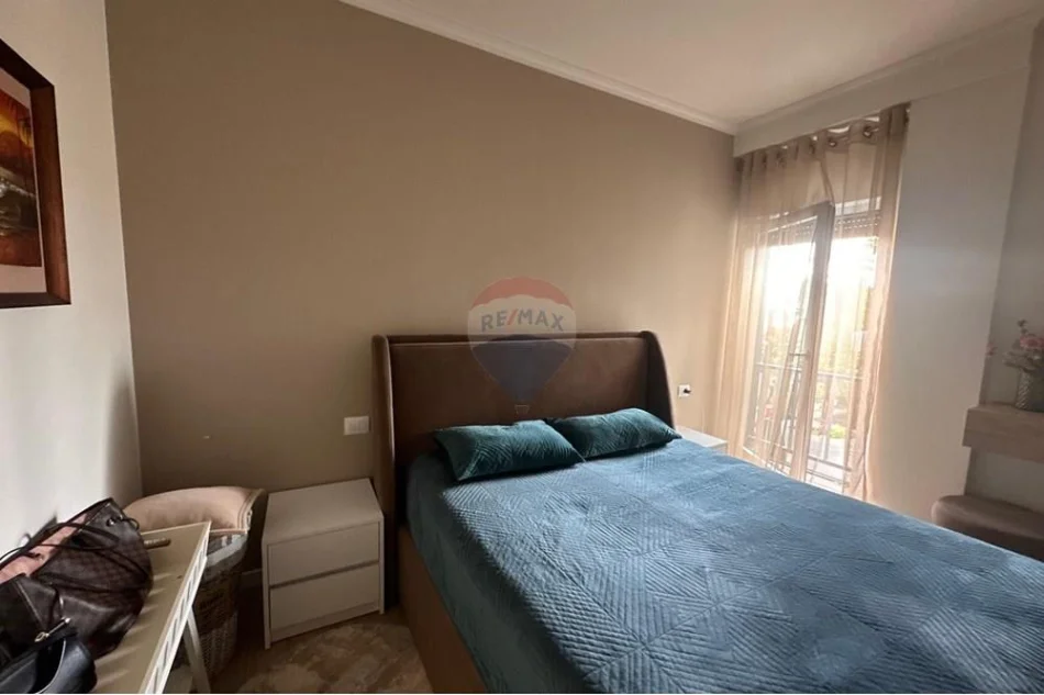 Tirane, shitet apartament 2+1 , 91 m² 250.000 € 