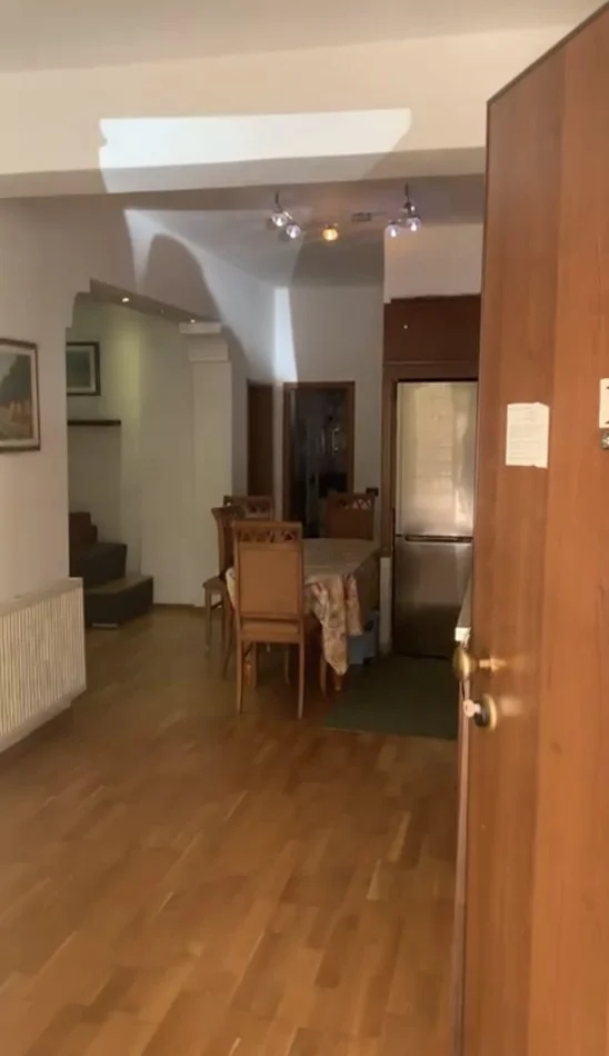 Tirane, jepet me qera shtepi 2+1 Kati 1, 85 m² 500 € (Xhamia Don Bosko)