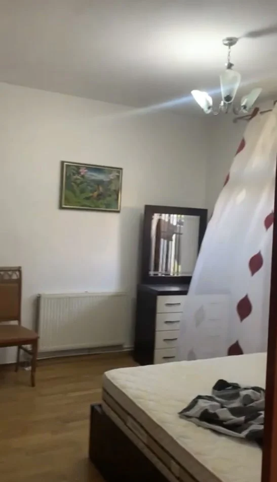 Tirane, jepet me qera shtepi 2+1 Kati 1, 85 m² 500 € (Xhamia Don Bosko)