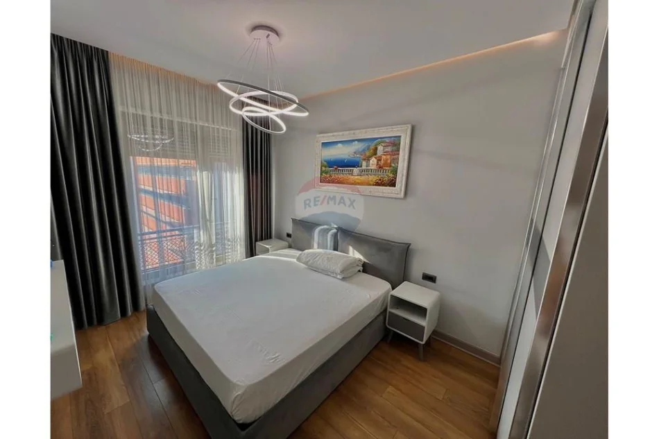 Tirane, shitet apartament 2+1 , 140 m² 550.000 € 