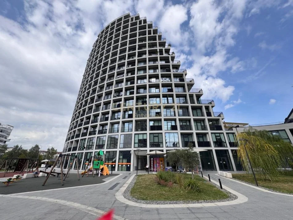 Tirane, jepet me qera ambjent biznesi Kati 13, 116 m² 1.500 € (Lake View)