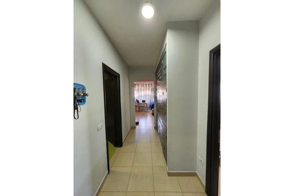 Tirane, shitet apartament 2+1 , 101 m² 238.000 € (Qendra Kristal)