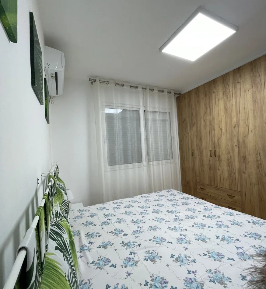 Tirane, jepet me qera apartament 1+1 Kati 5, 55 m² 500 € (Tregu cam)