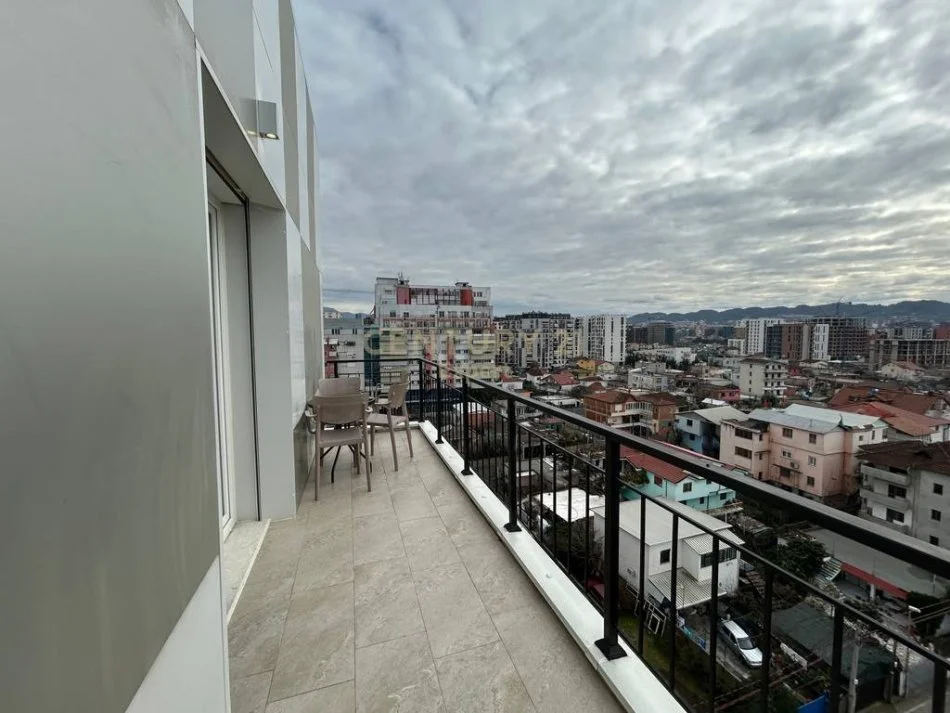 Tirane, jepet me qera apartament 2+1+Aneks+Ballkon Kati 8, 113 m² (Rruga Dritan Hoxha)