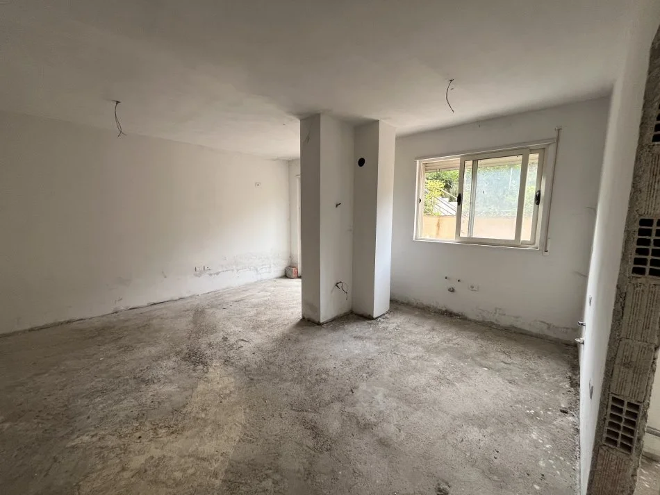 Tirane, shitet 1+1 , 103.000 € 