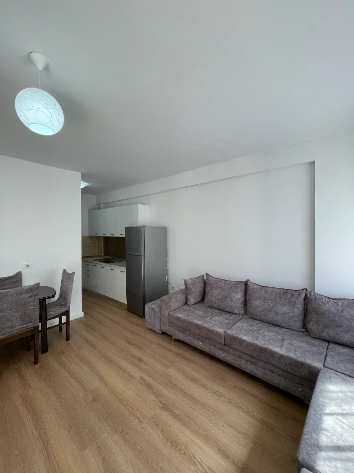 Tirane, shes apartament 1+1+Ballkon Kati 6, 74 m² 165.000 € (Afer Report Tv)