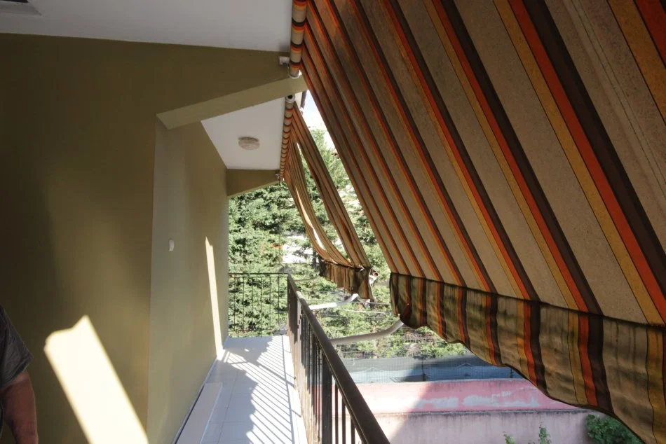 Tirane, shitet 3 Katshe Kati 3, 600 m² 500.000 € (Rruga:Muhamet Deliu)