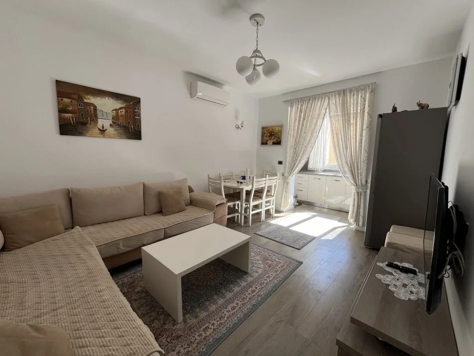 Shitet apartament 2+1 ne Vasil Shanto! 129,990€