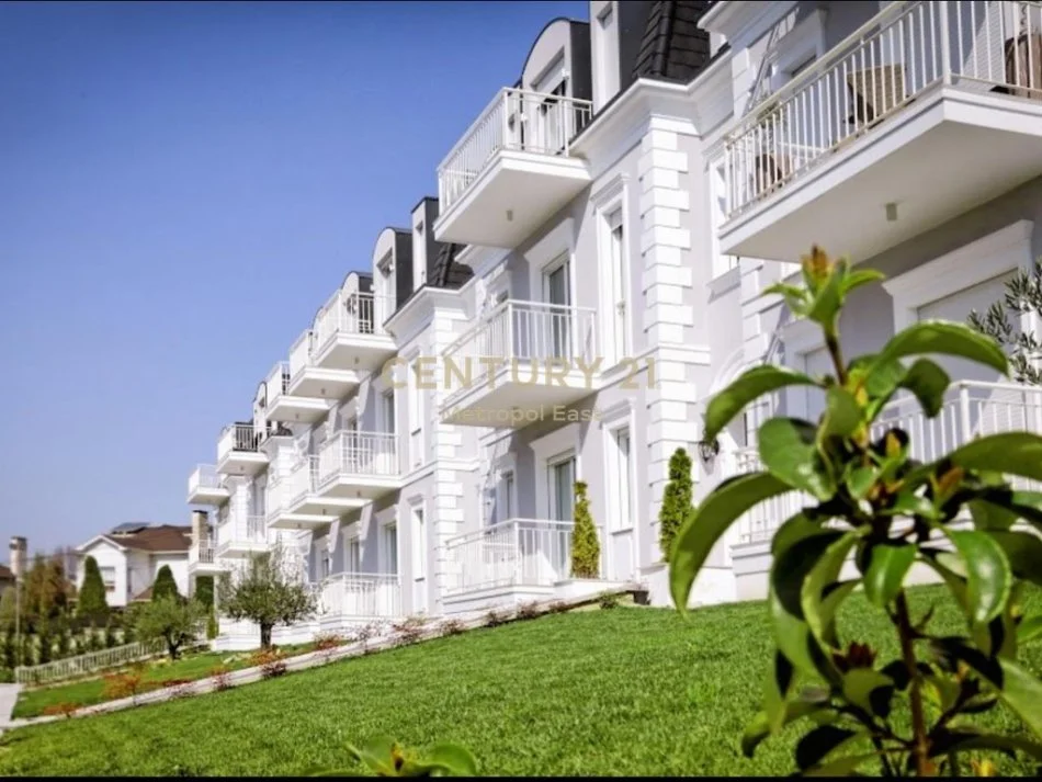 Tirane, jepet me qera apartament 1+1+Aneks+Ballkon , 74 m² 1.050 € (Joy Residence)