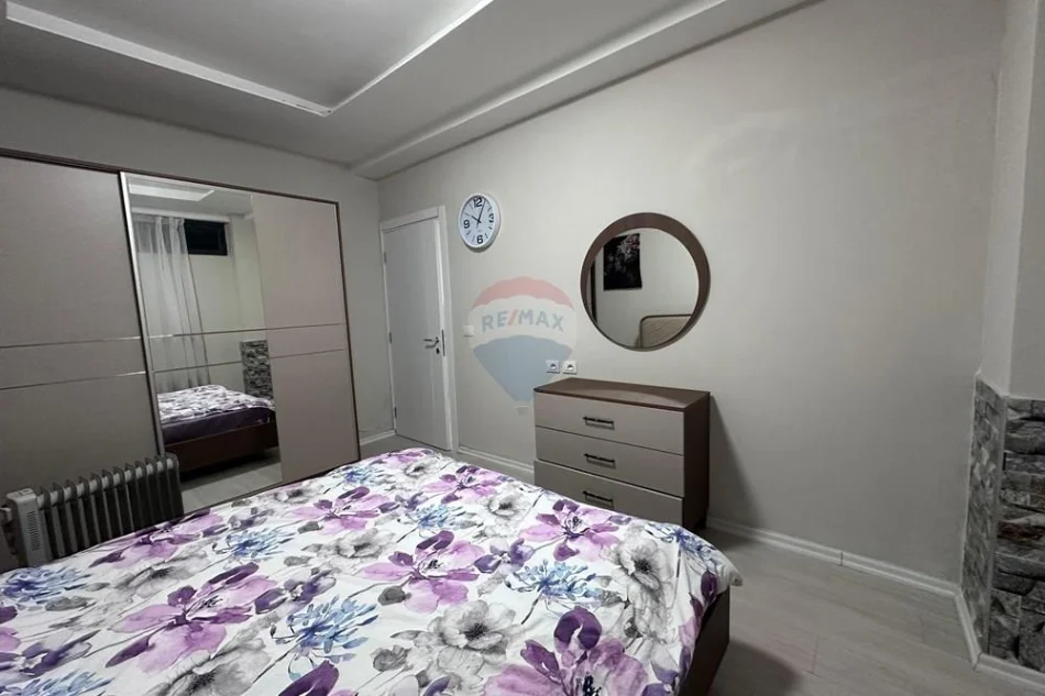Tirane, jepet me qera 2+1 , 63 m² 650 € (Kodra e Diellit)