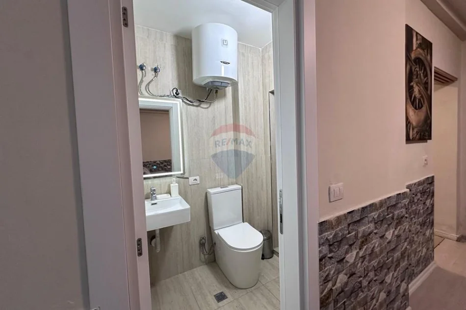 Tirane, jepet me qera 2+1 , 63 m² 650 € (Kodra e Diellit)