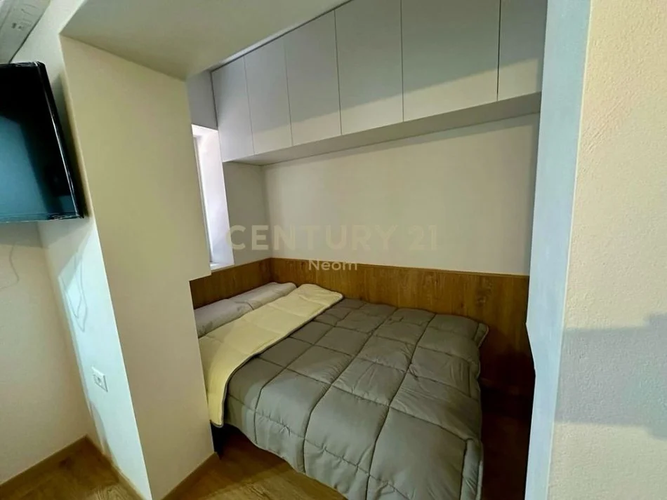 Tirane, jepet me qera apartament 1+1 Kati 2, 40 m² 500 € 