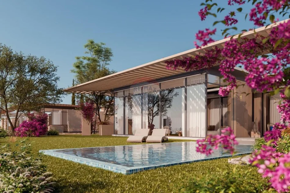 Dhermi - Palase, shitet Vile ne plazh 4+1 , 247 m² 