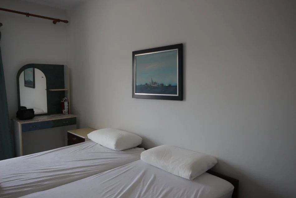 Tirane, jepet me qera apartament 2+1+Aneks+Ballkon Kati 5, 100 m² 400 € (Rruga e Durresit)