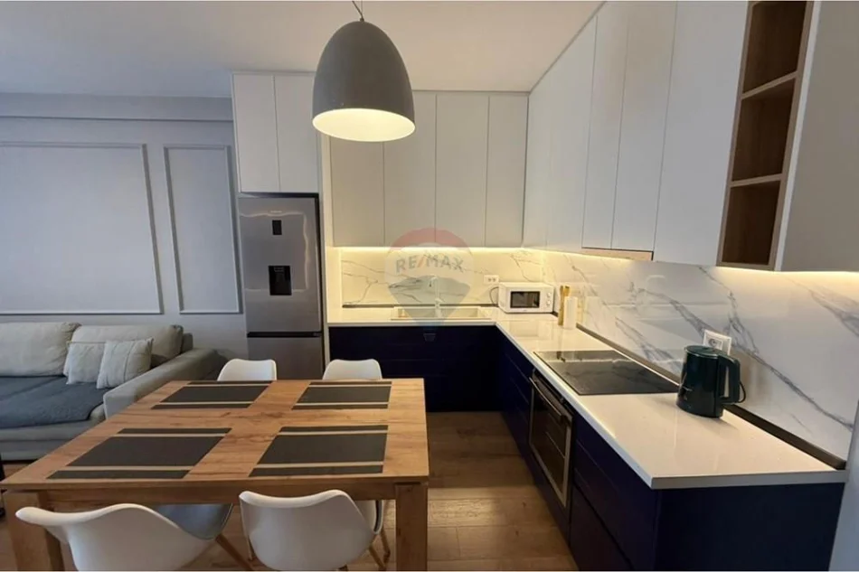 Tirane, shitet apartament 2+1 , 97 m² 233.000 € (Kompleksi Arlis)