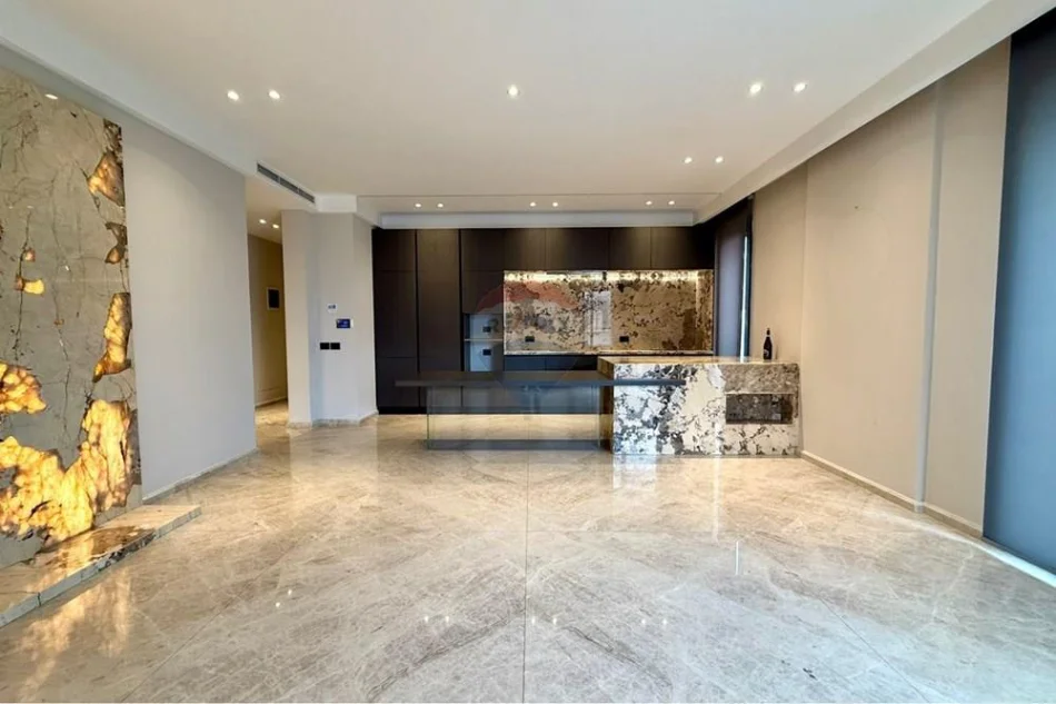 Tirane, shitet apartament 3+1 , 127 m² 600.000 € (Ambasada Amerikane)