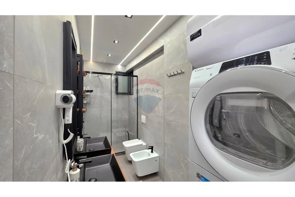 Vlore, shitet 2+1 , 102 m² 245.000 € (Lungomare)