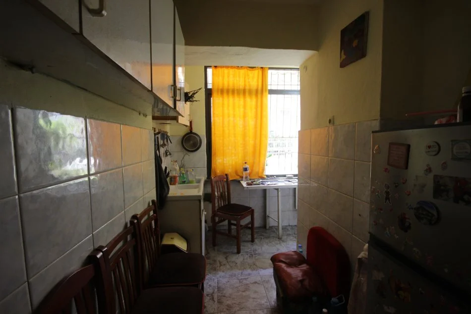 Tirane, shitet apartament 2+1 Kati 1, 72 m² 200.000 € (Rruga Petro Nini Luarasi)