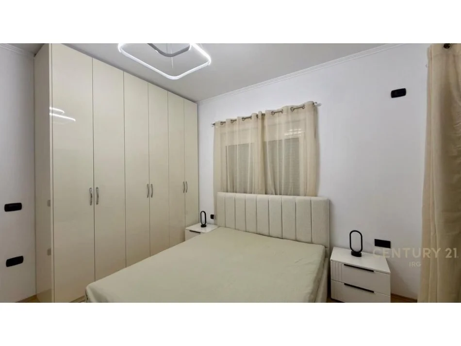 Tirane, jepet me qera apartament 1+1 Kati 3, 60 m² 500 € 