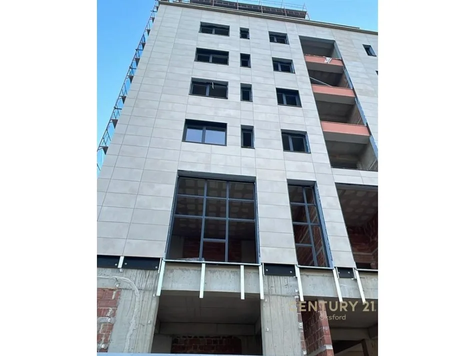 Tirane, shitet apartament Kati 1, 56 m² 166.000 € 