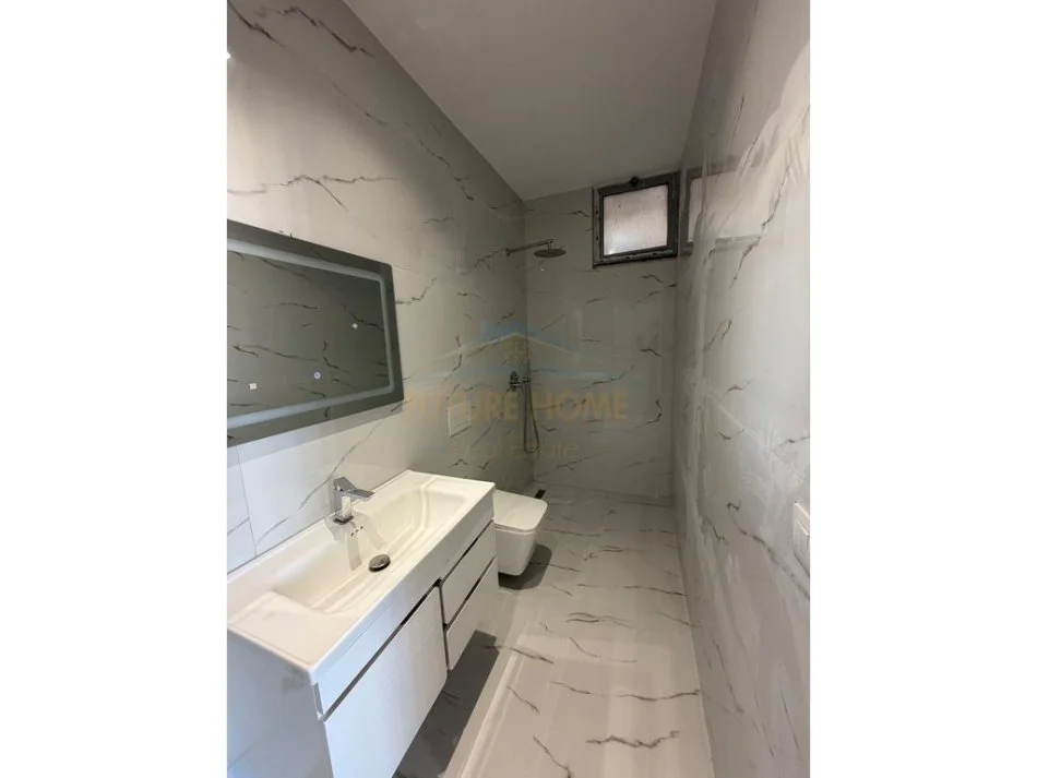 Tirane, shitet apartament 1+1 Kati 7, 64 m² 95.000 € (Astir)