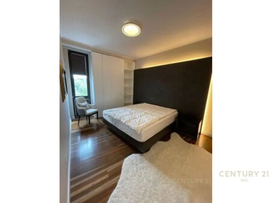 Tirane, jepet me qera apartament 1+1 Kati 7, 88 m² 1.300 € (Rruga e Elbasanit)