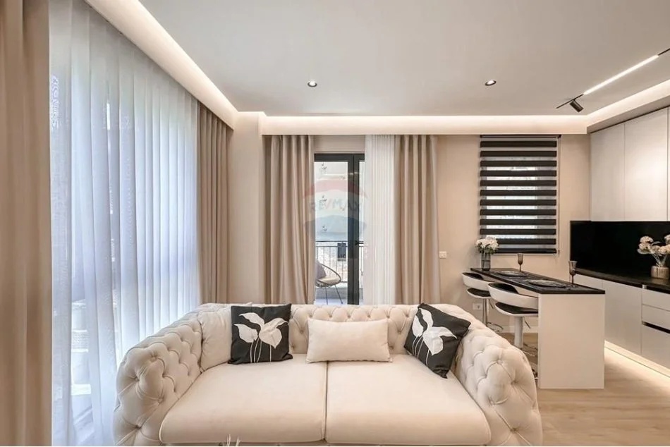 Tirane, shitet apartament 2+1 , 106 m² 275.000 € (Pazari i ri)