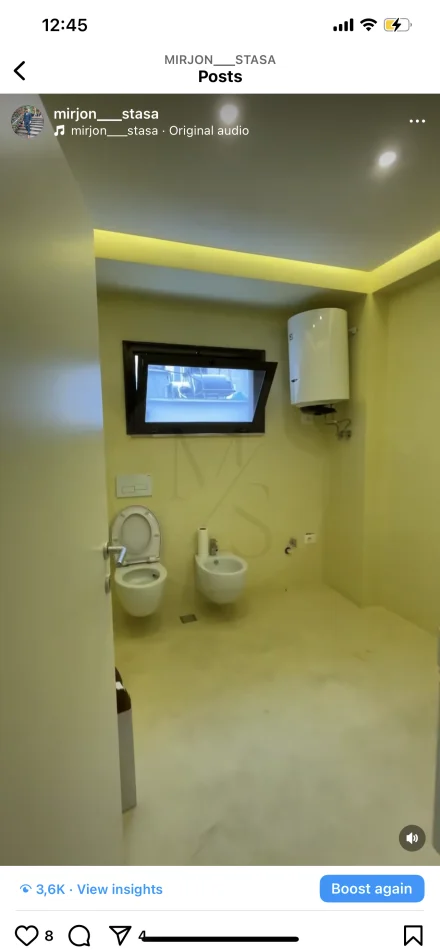 Tirane, jepet me qera ambjent biznesi Kati 2, 200 m² 1.200 € (Sheshi willson)